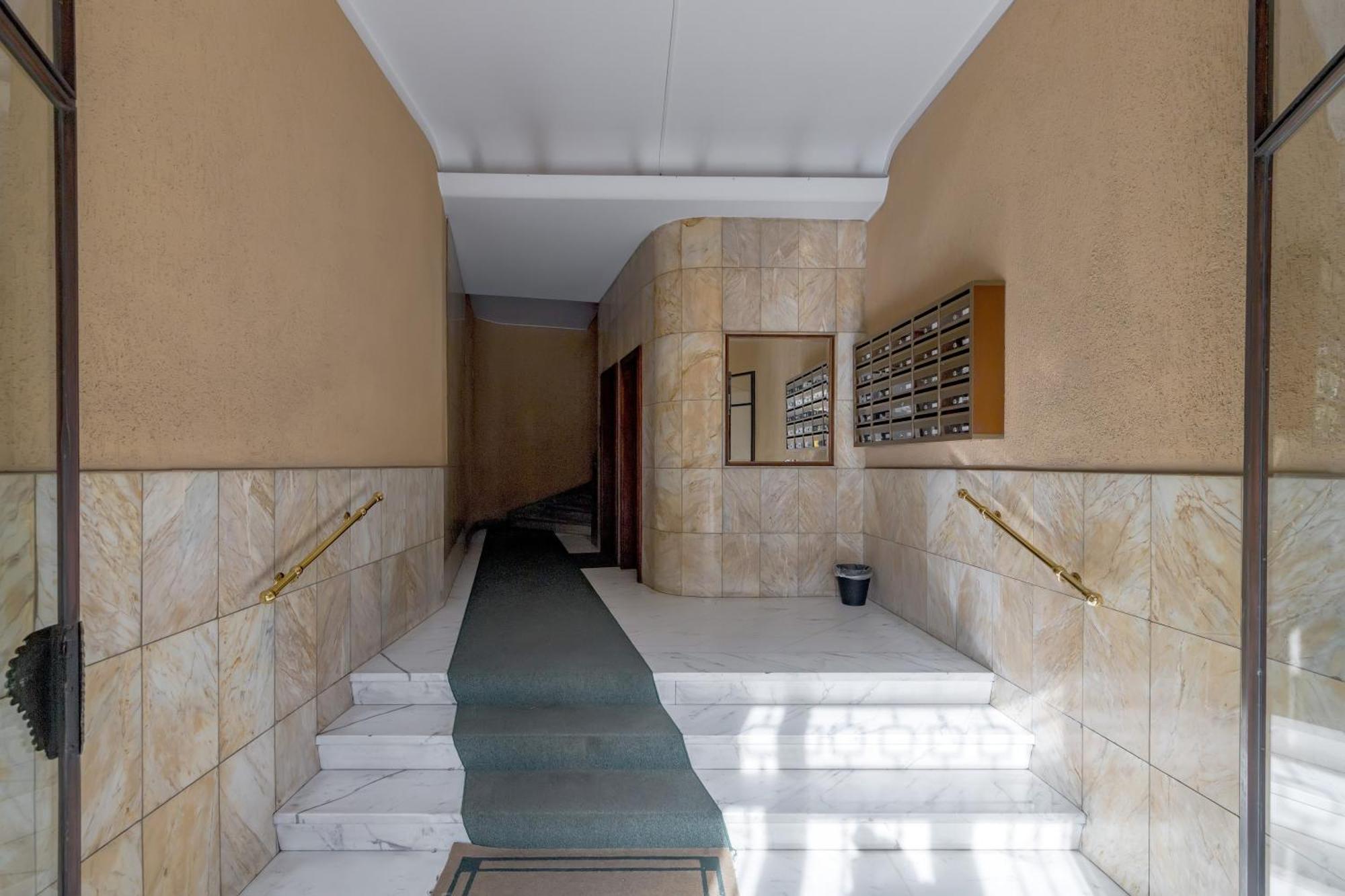 San Giovanni Gateway Roma